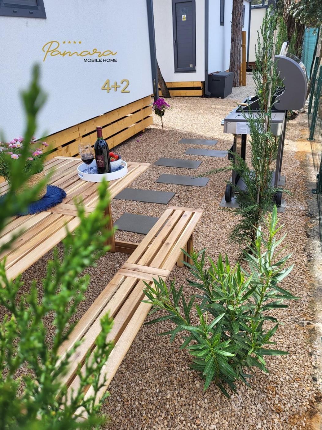 Pamara Mobile Home Biograd Na Moru Exterior photo