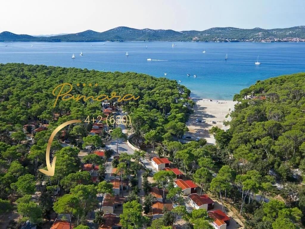 Pamara Mobile Home Biograd Na Moru Exterior photo
